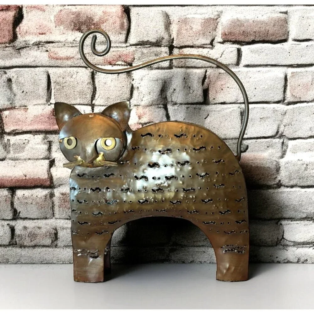 Rustic Metal Cat Sculpture With Curled Tail Candle Holder Vintage Bronze Finish - Picture 1 of 10